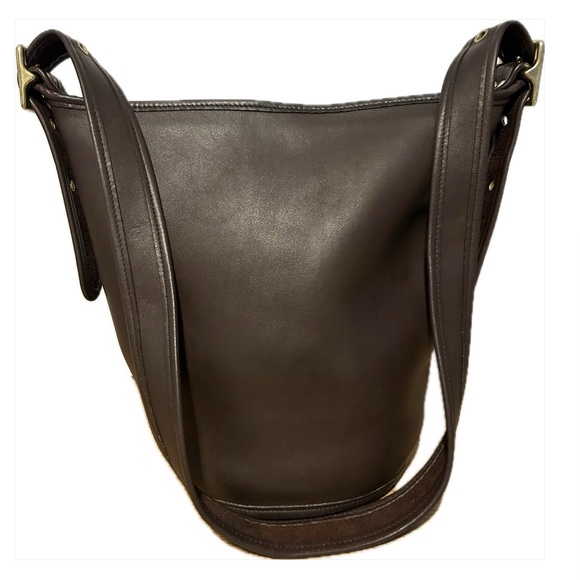 SOLD - COACH VINTAGE ONE SHOULDER BUCKET BAG - 9953 - Picture 1 of 9